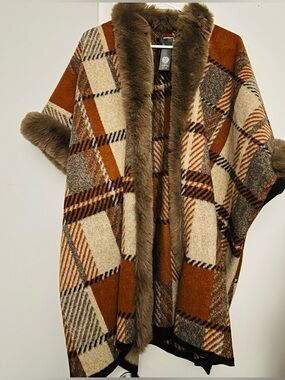 Vince Camuto Plaid Faux Poncho